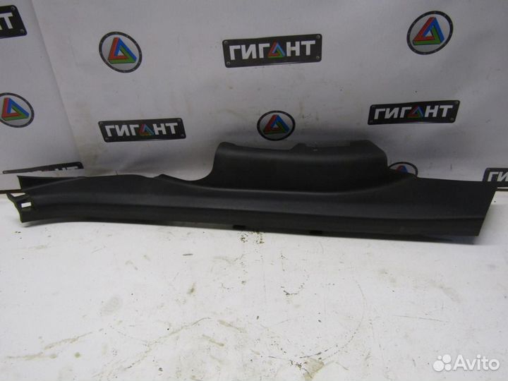 Накладка порога (внутренняя) Corolla E15 2006-2013