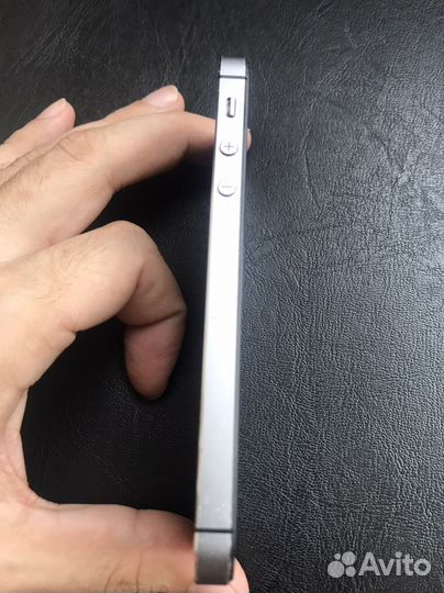 iPhone 5s 64Gb