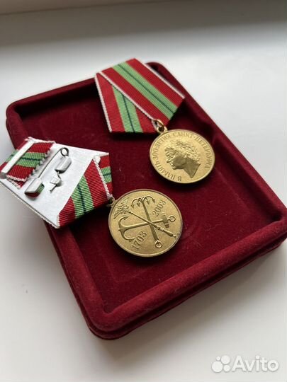 Медали в память Ленинграда/Санкт-Петербурга