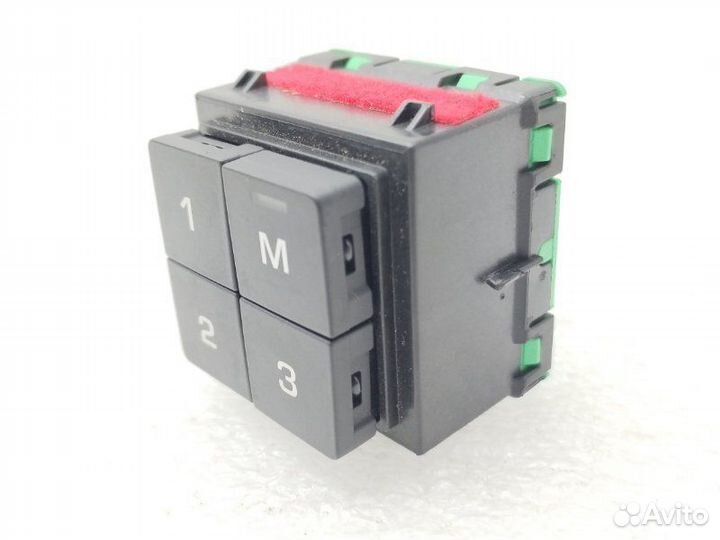 Блок кнопок передний правый Land Rover Discovery 5