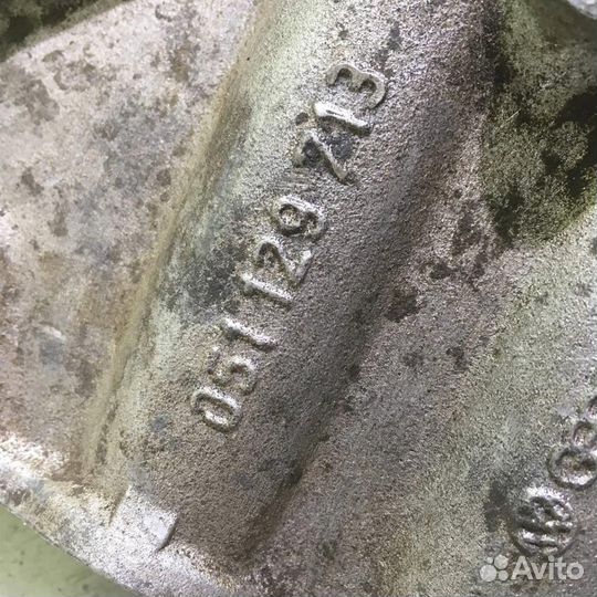 Коллектор впускной Фольксваген Пассат Б3