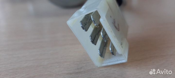 Мотор стеклоочистителя ваз 2108-09 / газ / УАЗ