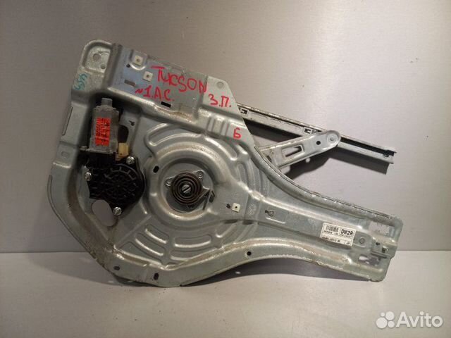 Стеклоподъемник задний правый Hyundai Tucson