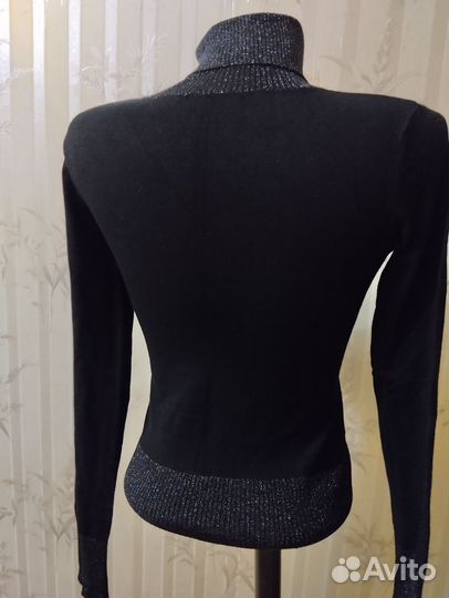 Водолазка чёрная