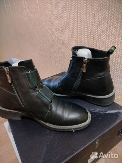 Ботинки женские