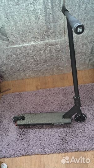 Трюковой самокат hipe