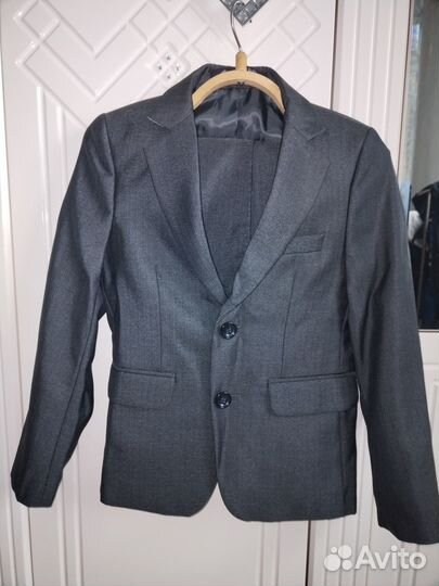 Школьный костюм на мальчика 134 140