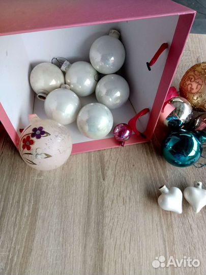 Игрушки ёлочные стеклянные современное время