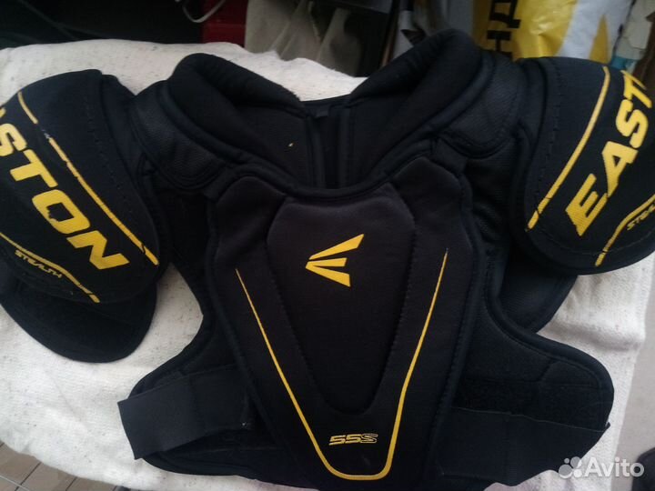 Нагрудник хоккейный детский