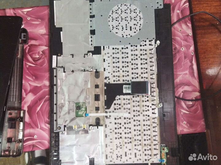 Ноутбук asus x552e на запчасти