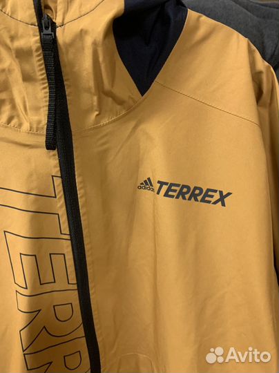 Ветровка мужская adidas terrex