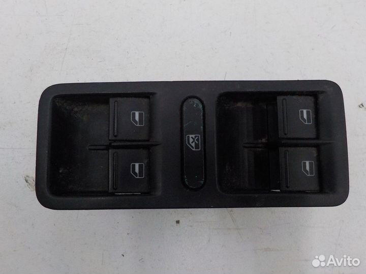 Блок управления стеклоподъемниками Volkswagen Polo
