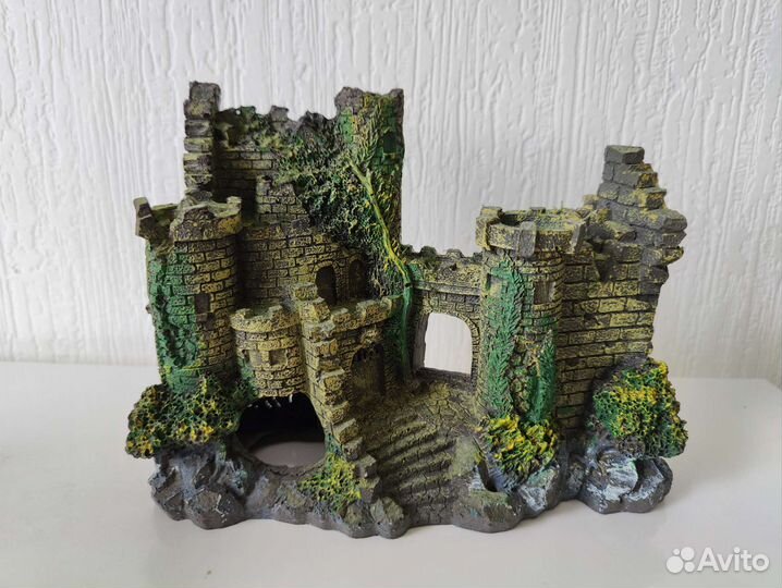 Декор замок для аквариума