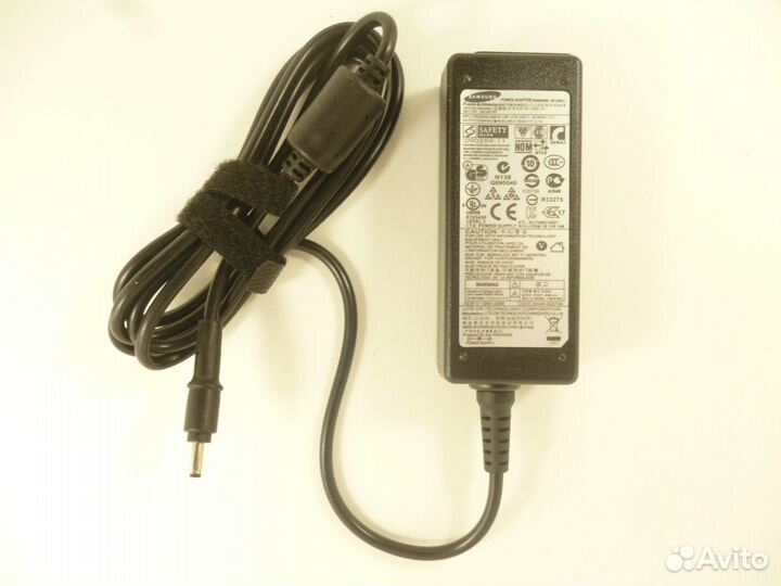 Новый блок питания Samsung 40W 19V 2.1A (3.0x1.1)