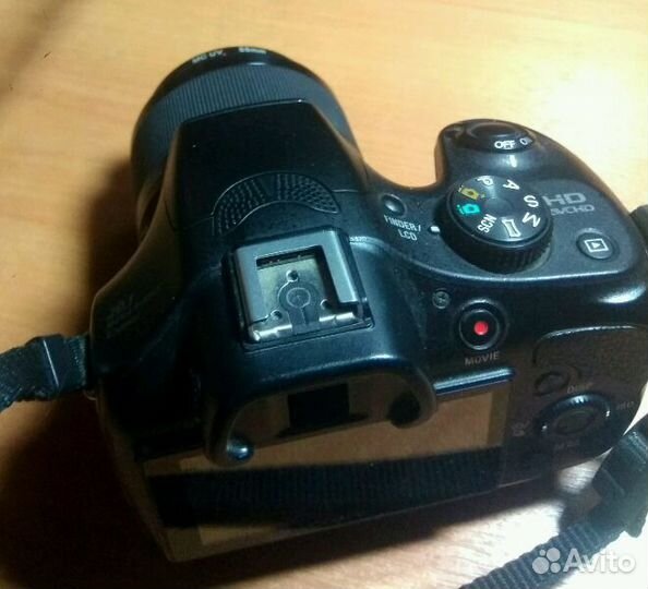 Беззеркалка Sony A3500