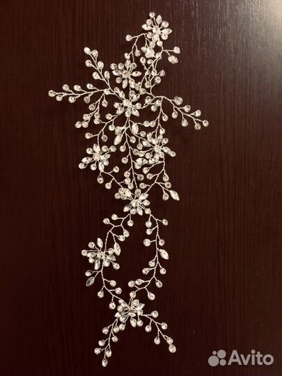 Украшения в волосы на свадьбу