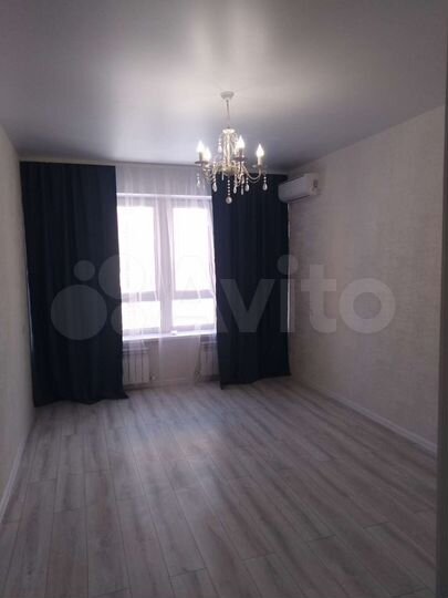 2-к. квартира, 55 м², 10/18 эт.
