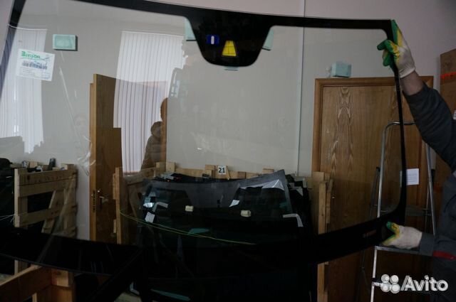 Лобовое стекло Mercedes W204 (Мерседес W204)