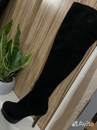 Сапоги Италия 37,5 натуральная замша