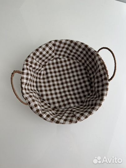 Корзинка плетеная