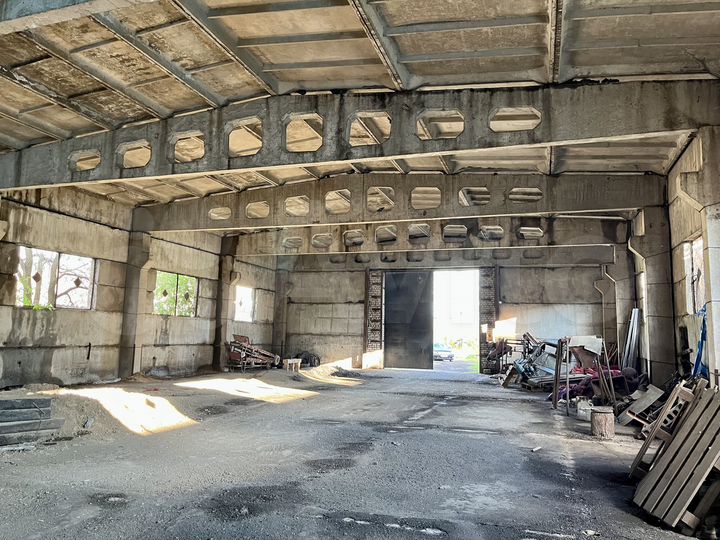 Свободного назначения, 975.5 м²