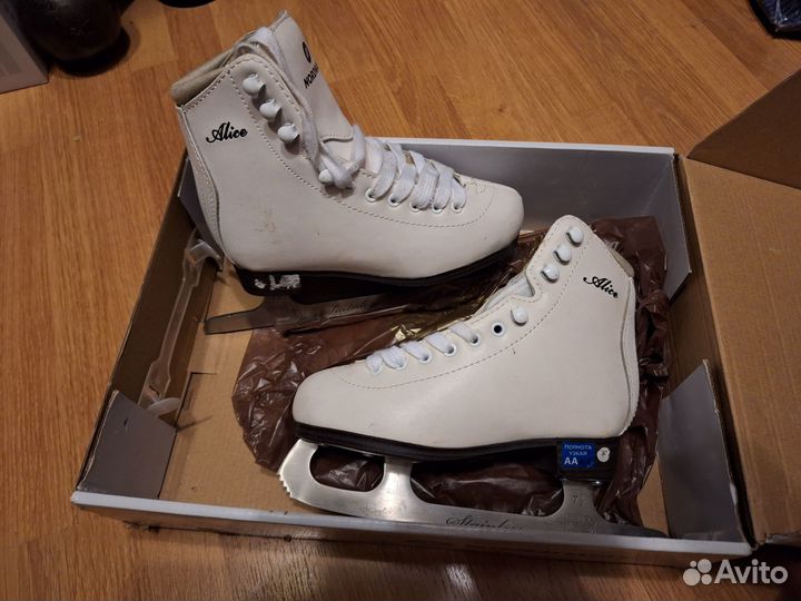 Коньки на девочку 30 размер