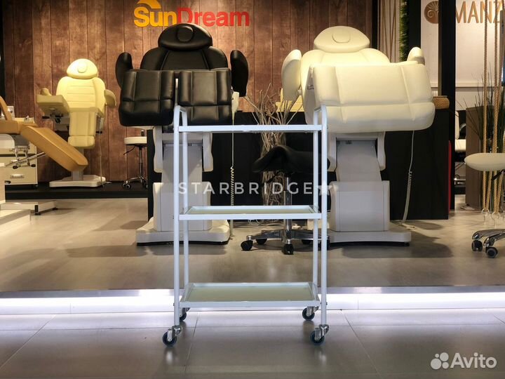 Столик - тележка косметолога