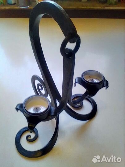 Кованый подсвечник ручной ковки. Авторская работа