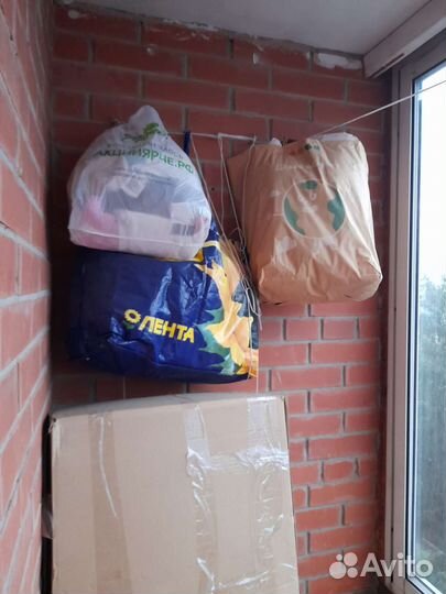 Отдам 6 пакетов детских вещей от 1 года до 2х