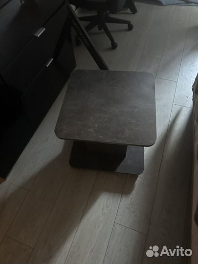 Журнальный стол