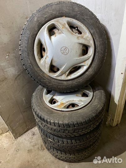Колеса зимние на Toyota Vitz r13