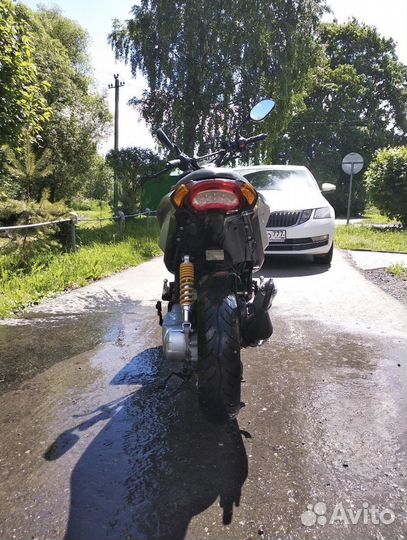 Скутер Stels Arrow 50 Benelli