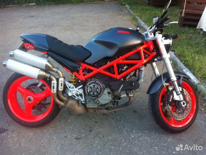 Ducati Monster S2R