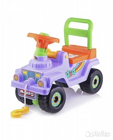 Детская машина-каталка с багажником