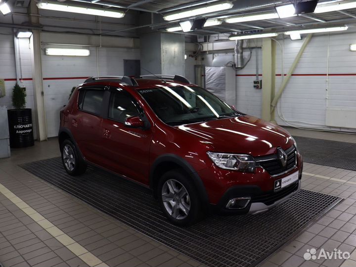 Renault Sandero Stepway 1.6 AT, 2021, 63 000 км