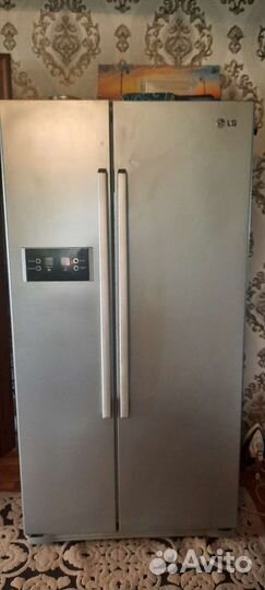 Холодильник бу LG двухдверный