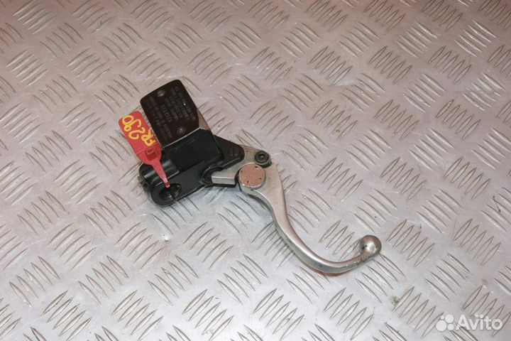 Машинка тормозная передняя Suzuki GSF 400 Bandit