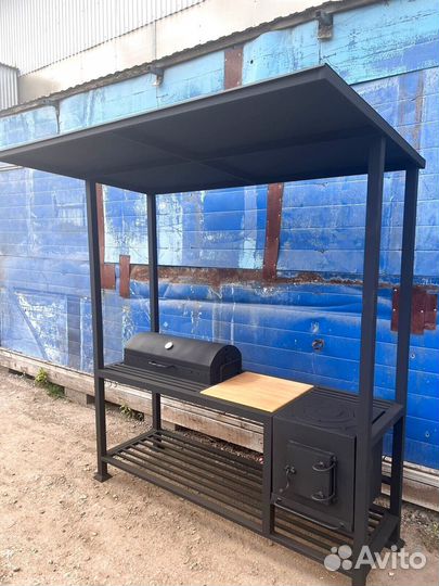 Мангал с крышей