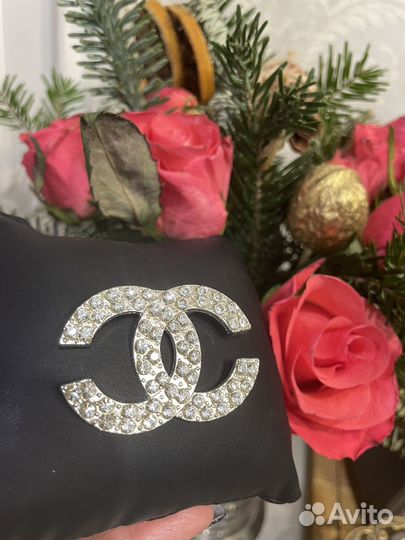 Брошь шанель chanel