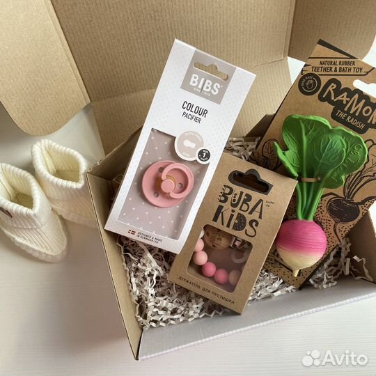 Пустышки Bibs (Бибс) и подарочные наборы