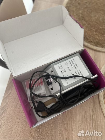 Машинка для маникюра и педикюра + уф лампа