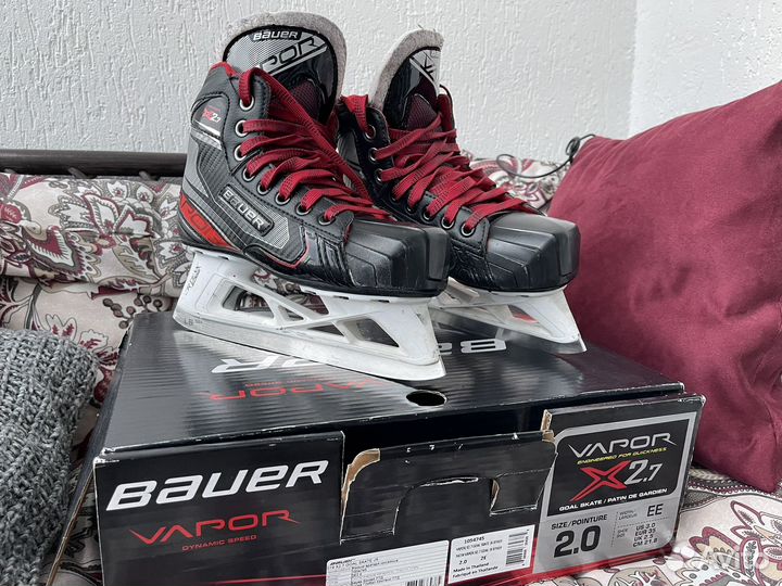 Вратарские юниорские коньки bauer vapor x 2.7