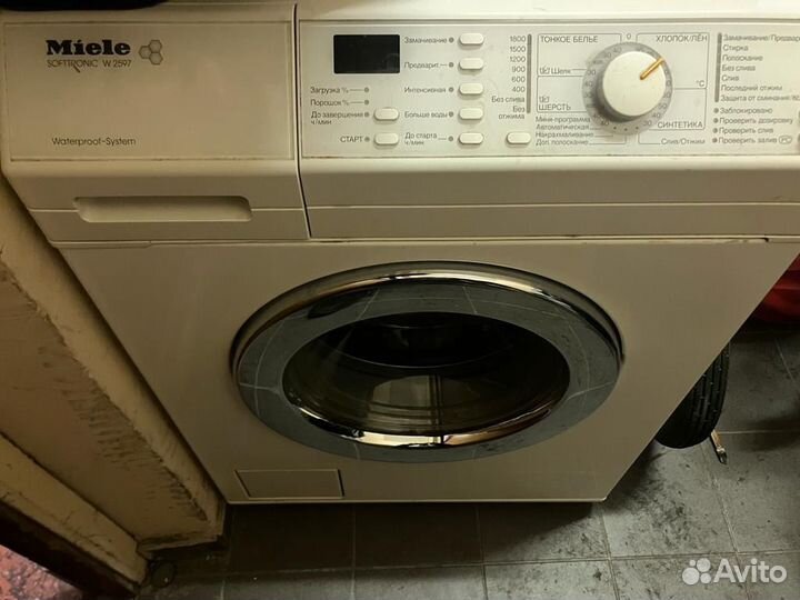 Стиральная машина Miele W2597 Softtronic