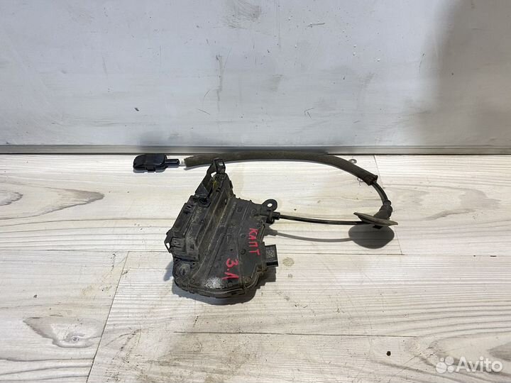 Замок двери задней левой Renault Kaptur