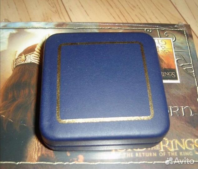 Золото 999 пробы монета Хоббит