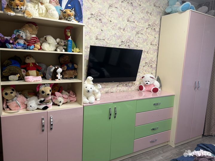 Стенка в детскую+комод