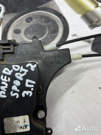 Замок двери задний правый pajero sport 2