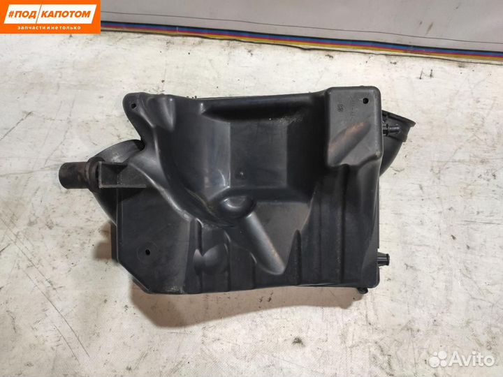 Корпус воздушногo фильтра Opel Astra H 2006