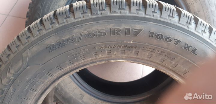 Nokian Tyres Hakkapeliitta 5 SUV 225/65 R17
