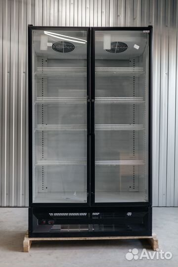 Холодильныи шкаф C10M